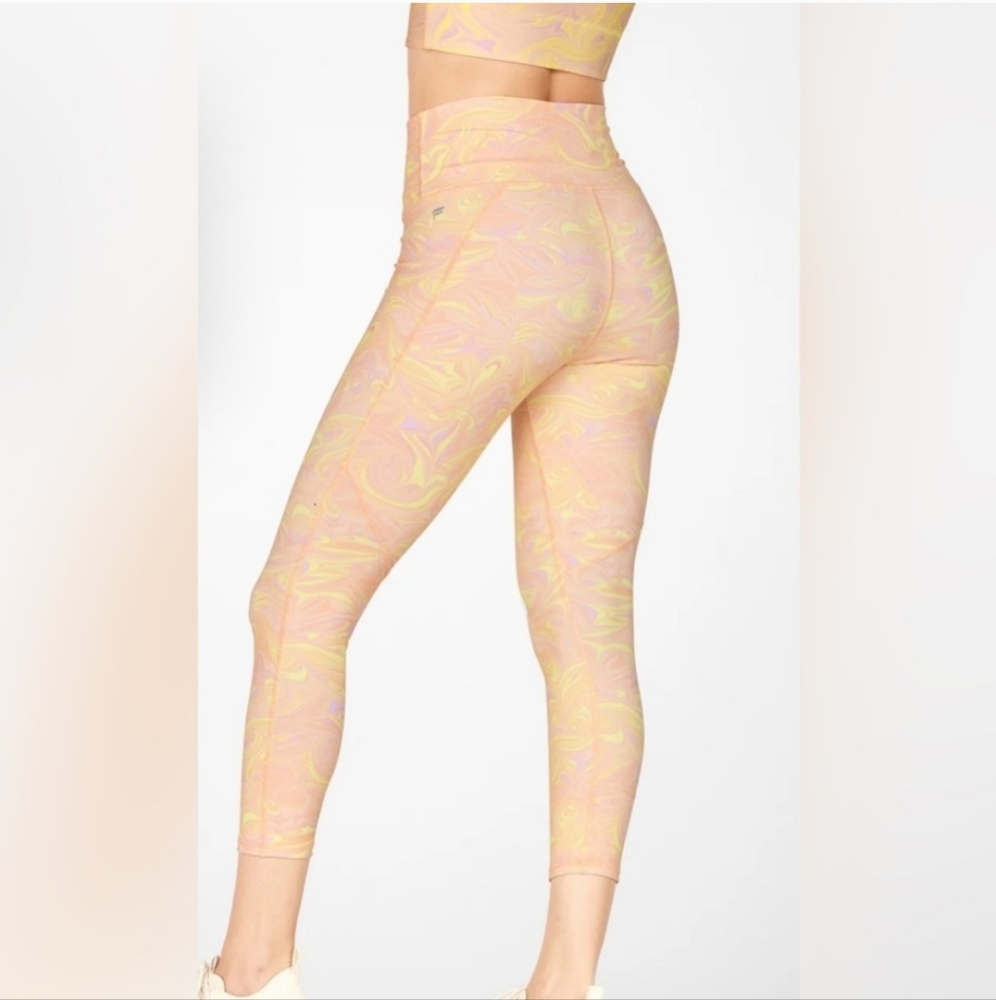 Fabletics Powerhold Crop Leggings